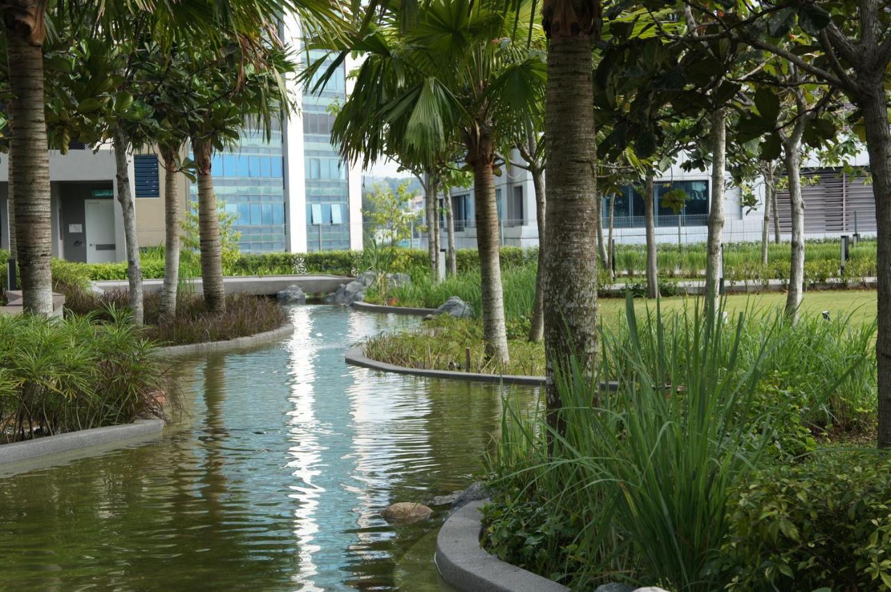 Lumi Tropicana Aparthotel *